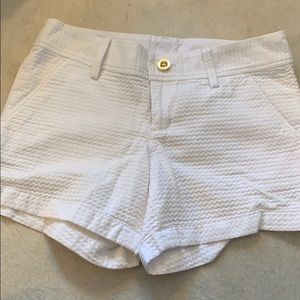 White lily Pulitzer shorts